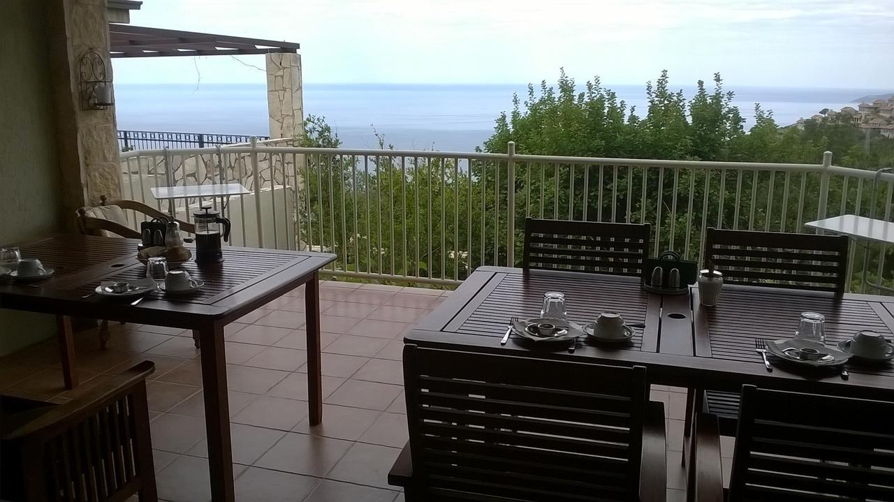 Studios Peric Sveti Stefan Luaran gambar